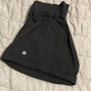 Lululemon black shorts